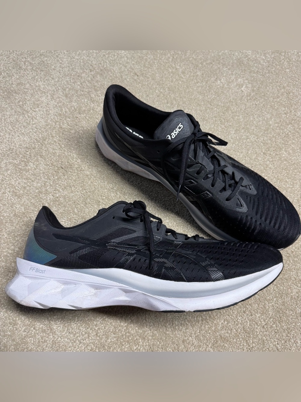ASICS Novablast Running Shoes Men’s Size 15 Black White Active Gym Walking Lace